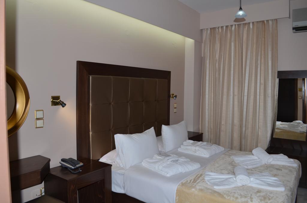 Ellinis Hotel Hriszí Aktí Haniá Kültér fotó